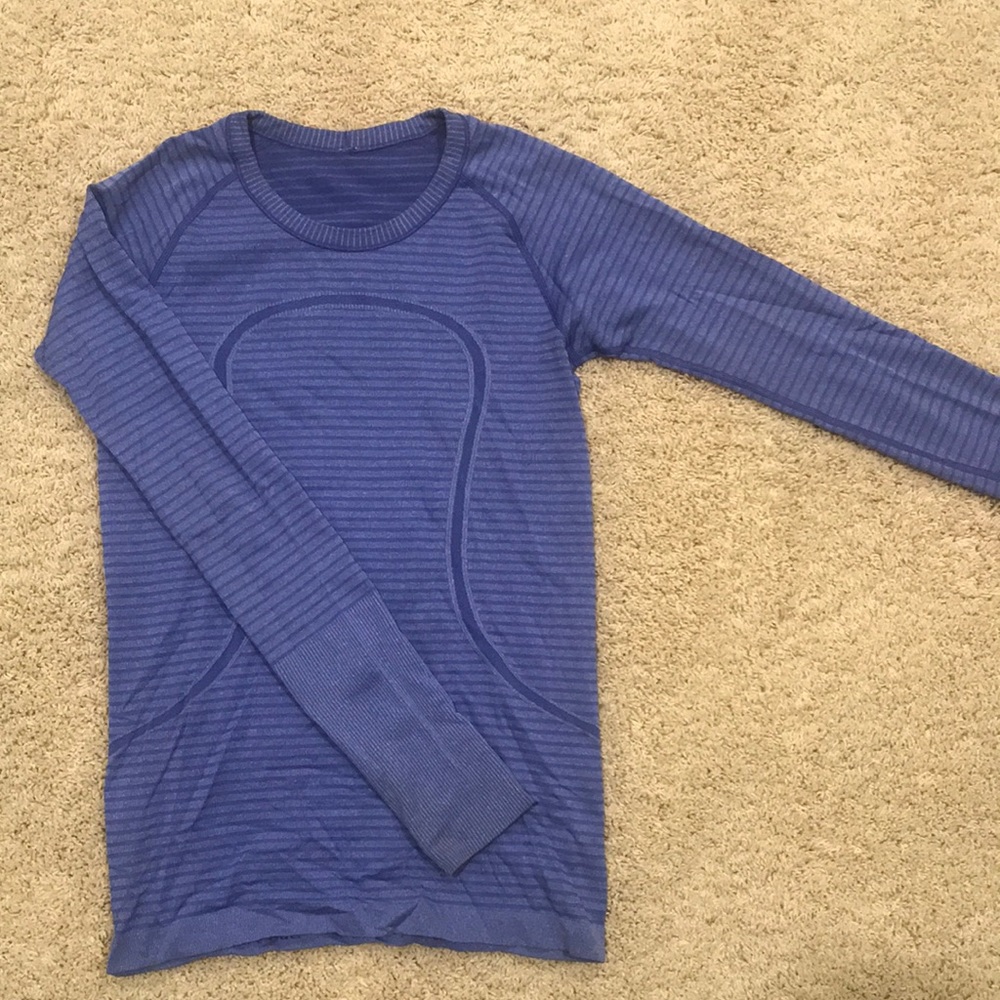LuluLemon Long Sleeve swifty